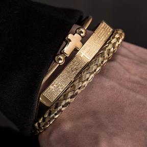 Pulsera Roman con Crucifijo y Letra del Padre Nuestro Chapada en Oro de 18K